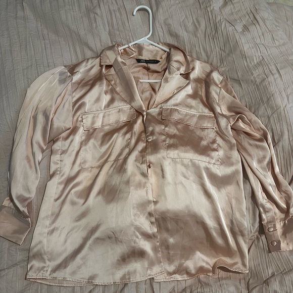 Silky button up top Zara - Picture 1 of 2